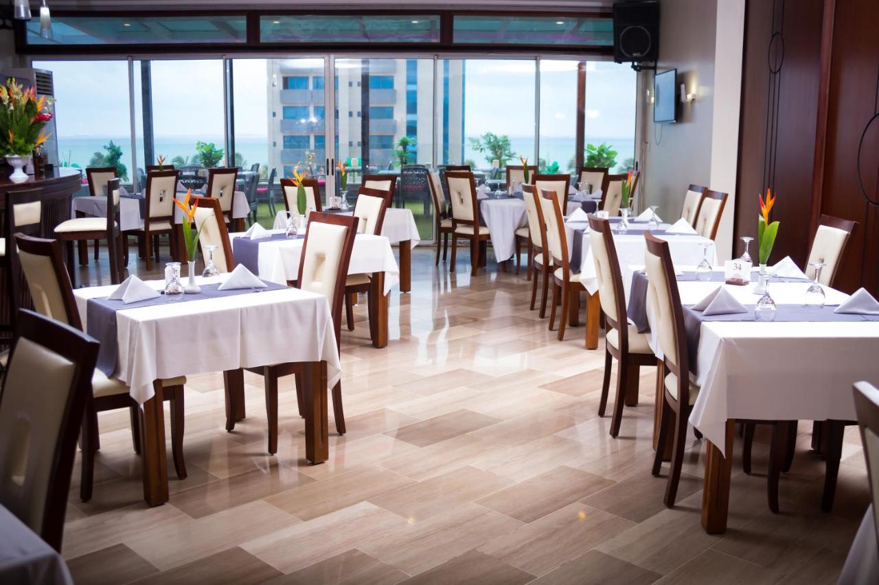 Hotel Du Golfe Lome Exterior photo